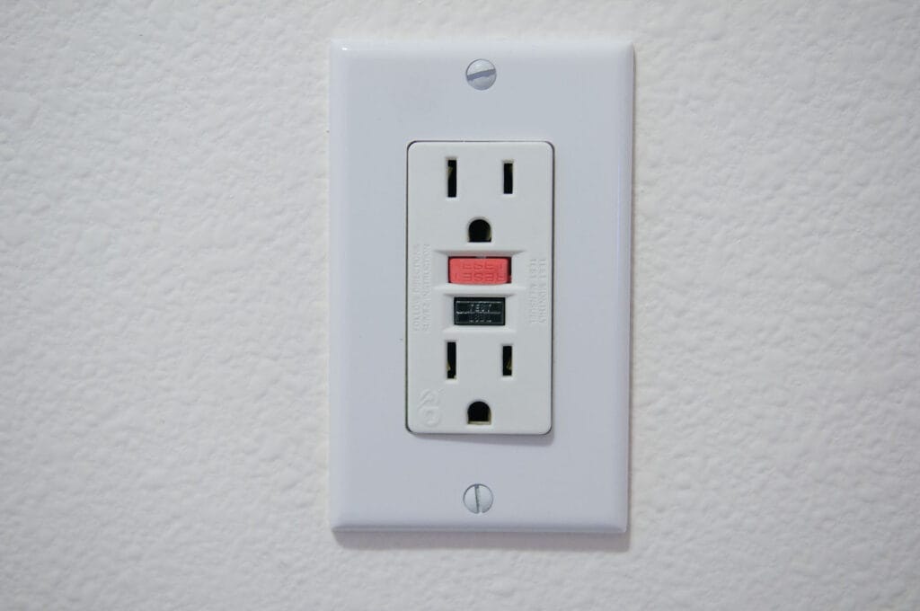 Gfi Outlet 1024x680 1