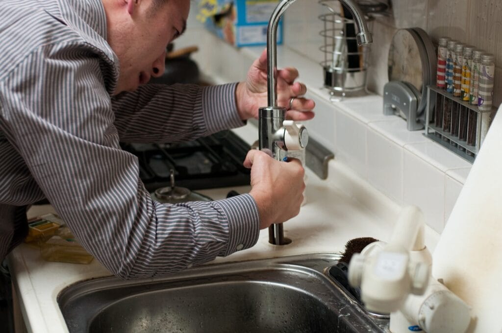 4 Leaking Faucet 1024x680 1